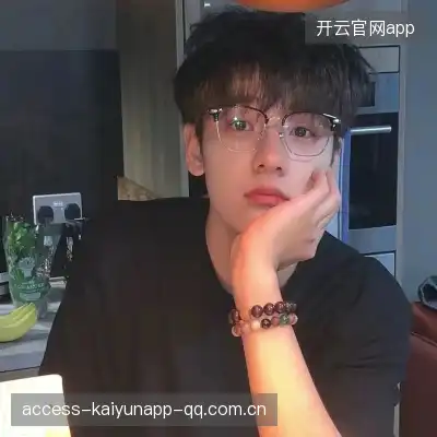 岑陵垣